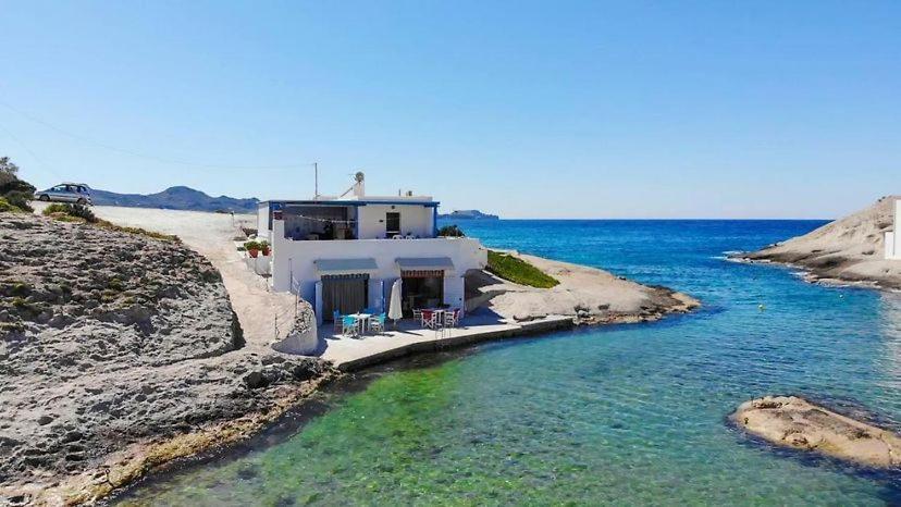 Fani Dream Suite Pachaina Exterior photo